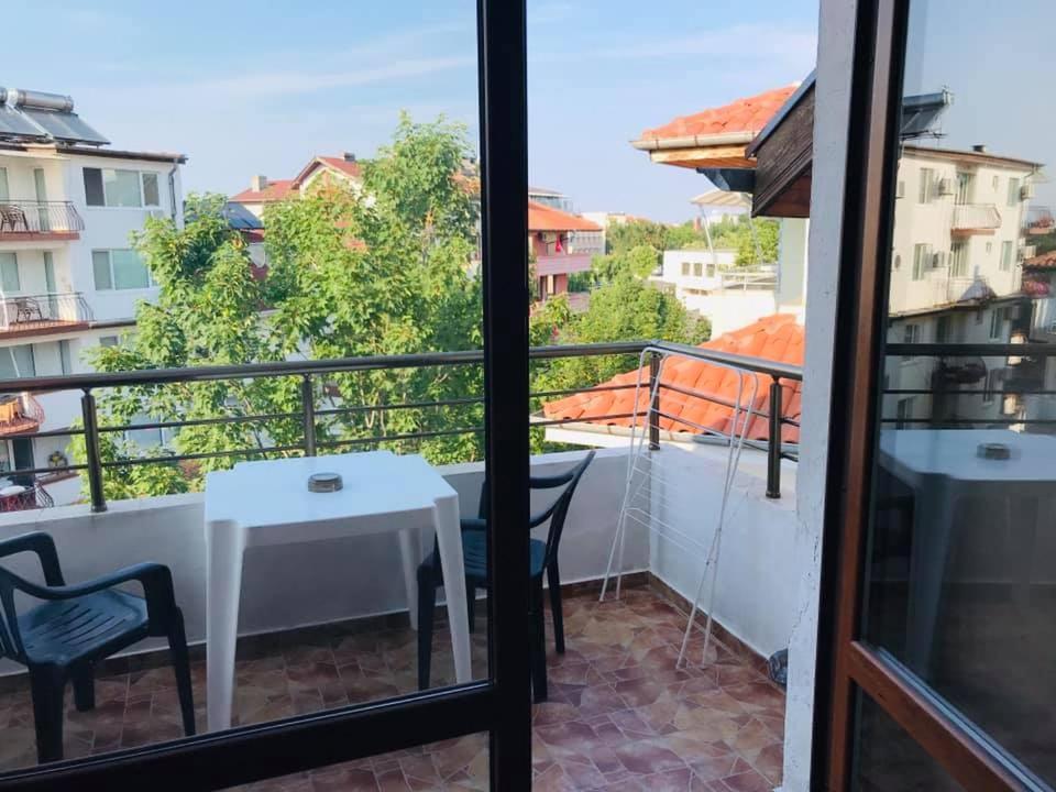 Джорджия Hotel Kiten  Exterior photo